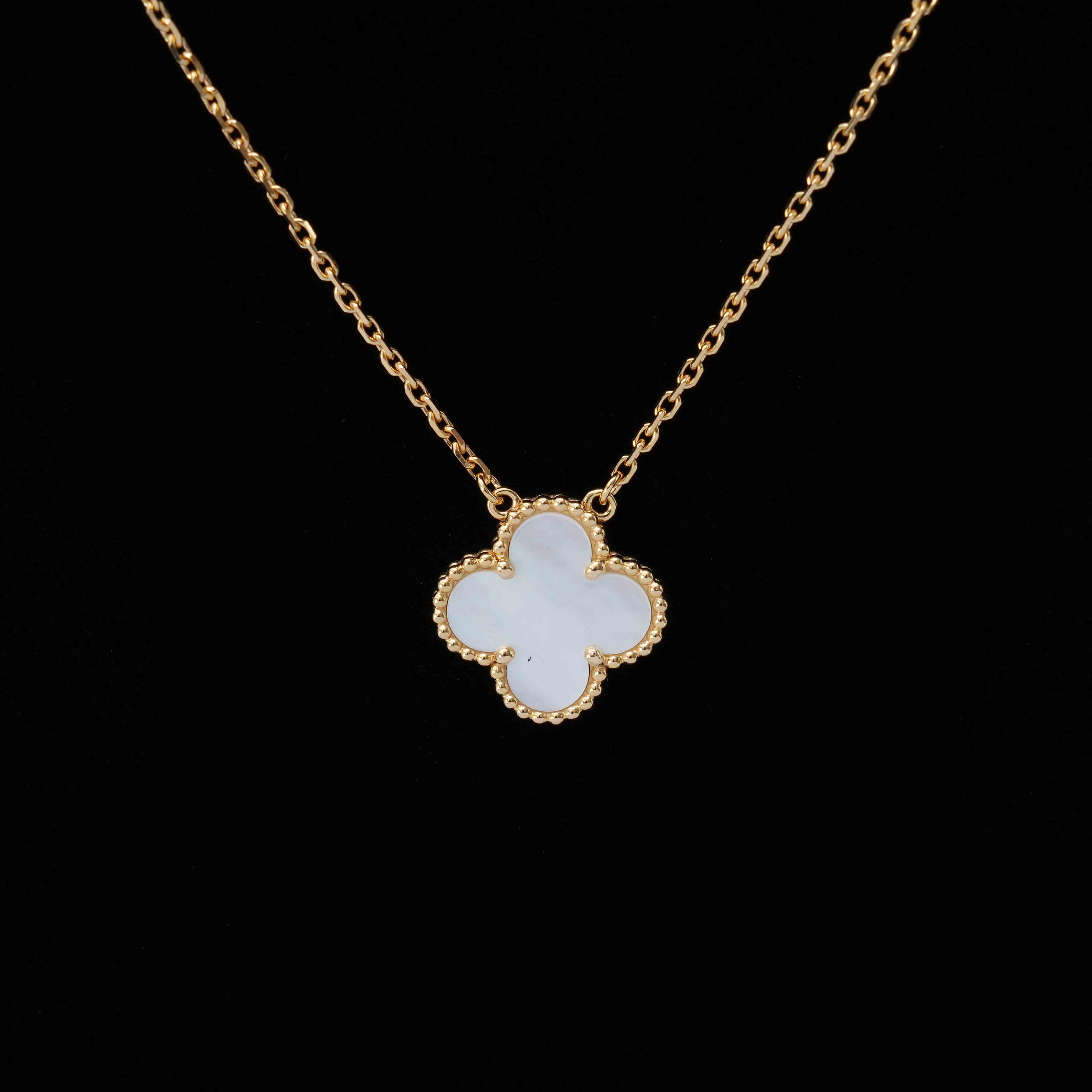 Van Cleef & Arpels(USED)반클리프앤아펠 빈티지 알함브라 네크리스